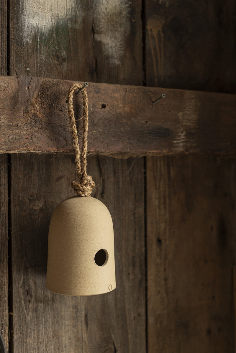 Fieldstone Hanging Bird Shelter