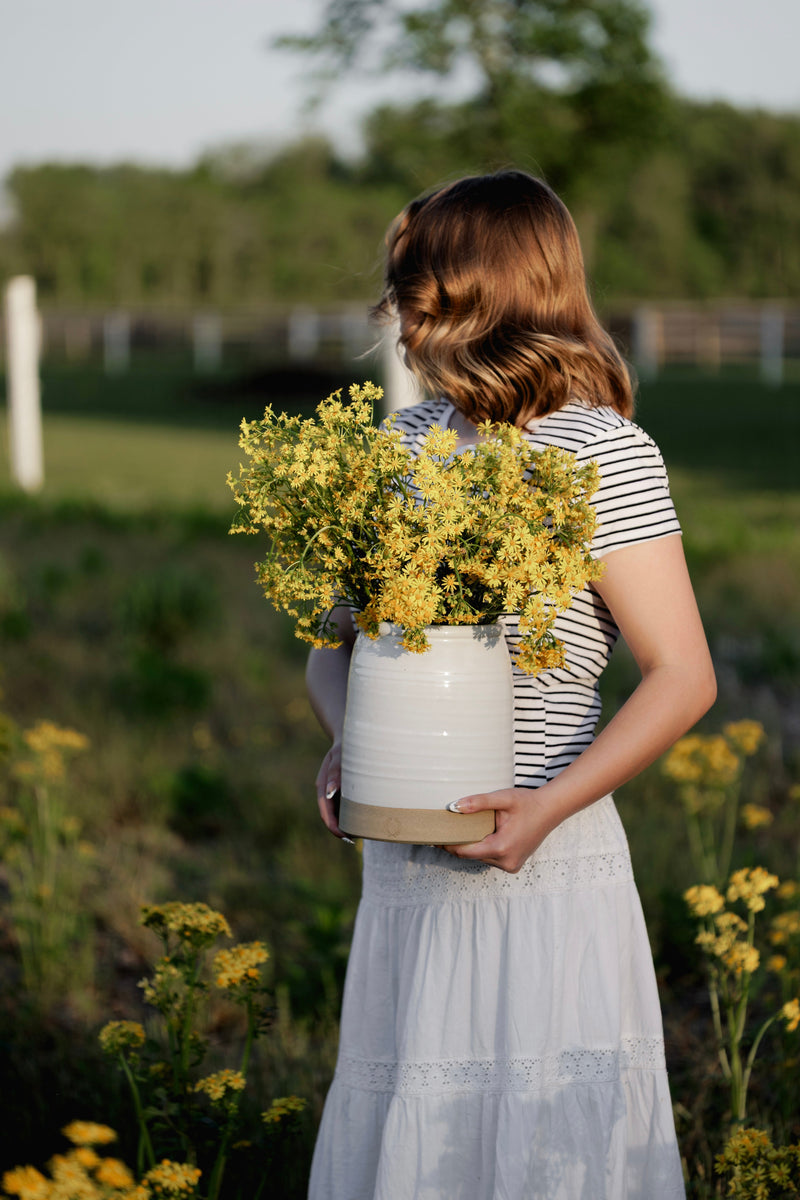 Beehive Crock