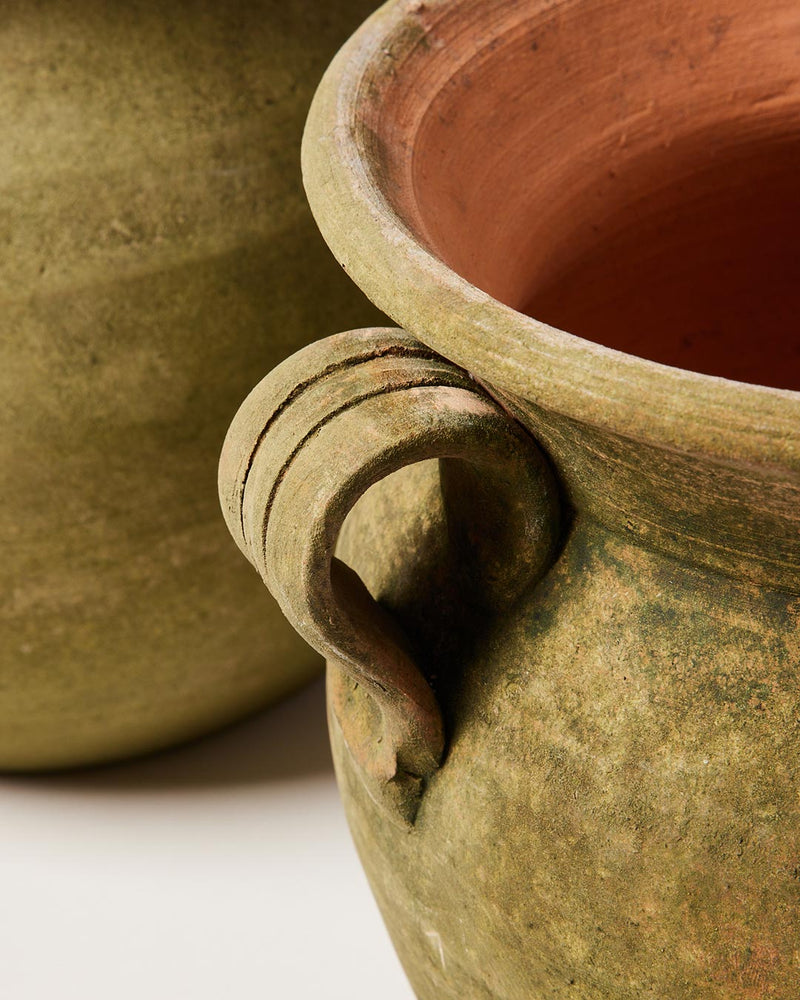 Aged Terracotta Garden Pot - Confit